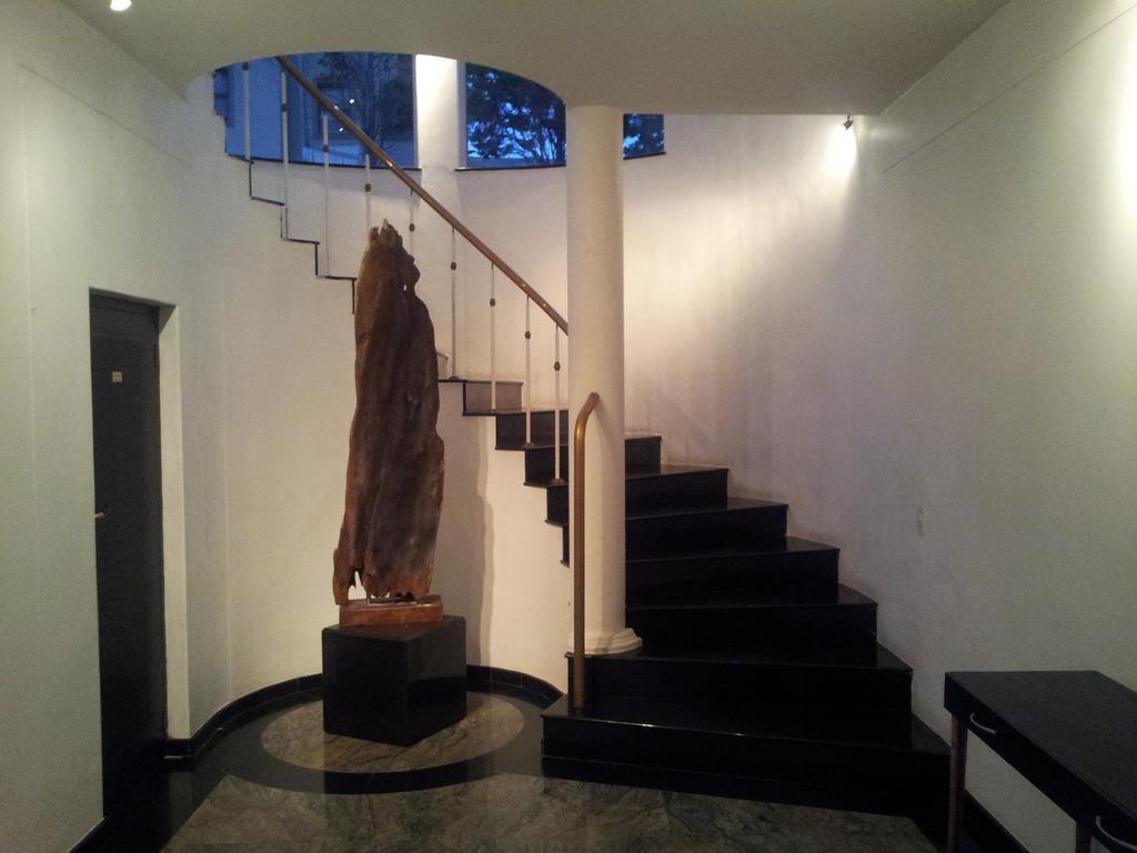 ホテル Bread & Barrel Palazzo Blouberg ブロウベルフストランド エクステリア 写真